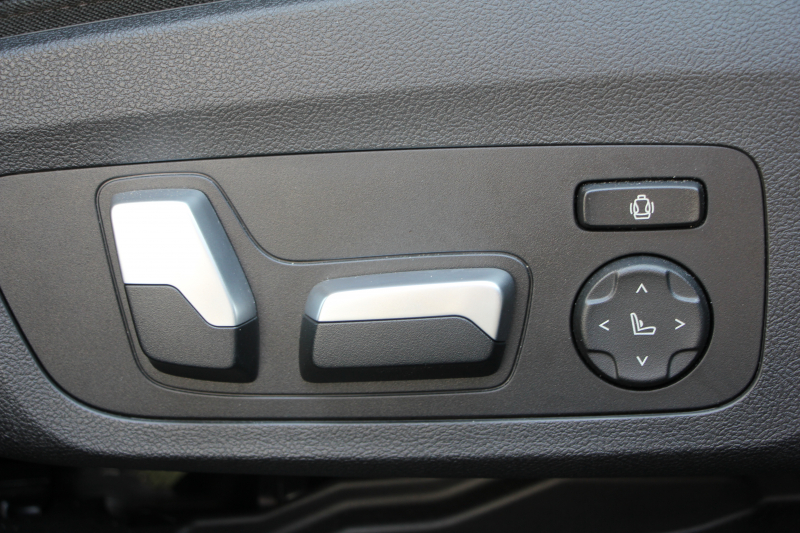 BMW 3シリーズ 320d Xdrive ﾂｰﾘﾝｸﾞMｽﾎﾟｰﾂ ﾊｲﾗｲﾝ&ｺﾝﾌｫｰﾄP 4WD ﾊﾟﾉﾗﾏｻﾝﾙｰﾌ ﾋｰﾀｰ黒革 ﾗﾝﾊﾞｰｻﾎﾟｰﾄ LEDﾍｯﾄﾞﾗｲﾄ ｵｰﾄﾊｲﾋﾞｰﾑ LCI用Mﾊﾟﾌｫｰﾏﾝｽ19AW  Applecarplay BMWﾗｲﾌﾞｺｯｸﾋﾟｯﾄﾞ電動ﾄﾗﾝｸ 追従ACC ｽﾃｱﾘﾝｸﾞｻﾎﾟｰﾄ 2年保証