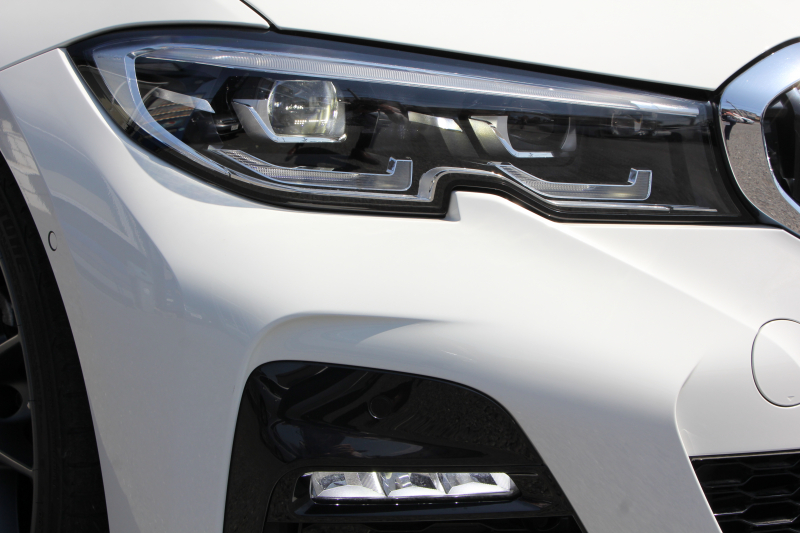 BMW 3シリーズ 320d Xdrive ﾂｰﾘﾝｸﾞMｽﾎﾟｰﾂ ﾊｲﾗｲﾝ&ｺﾝﾌｫｰﾄP 4WD ﾊﾟﾉﾗﾏｻﾝﾙｰﾌ ﾋｰﾀｰ黒革 ﾗﾝﾊﾞｰｻﾎﾟｰﾄ LEDﾍｯﾄﾞﾗｲﾄ ｵｰﾄﾊｲﾋﾞｰﾑ LCI用Mﾊﾟﾌｫｰﾏﾝｽ19AW  Applecarplay BMWﾗｲﾌﾞｺｯｸﾋﾟｯﾄﾞ電動ﾄﾗﾝｸ 追従ACC ｽﾃｱﾘﾝｸﾞｻﾎﾟｰﾄ 2年保証