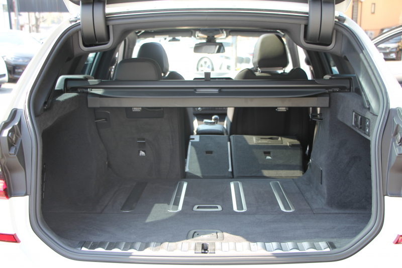 BMW 3シリーズ 320d Xdrive ﾂｰﾘﾝｸﾞMｽﾎﾟｰﾂ ﾊｲﾗｲﾝ&ｺﾝﾌｫｰﾄP 4WD ﾊﾟﾉﾗﾏｻﾝﾙｰﾌ ﾋｰﾀｰ黒革 ﾗﾝﾊﾞｰｻﾎﾟｰﾄ LEDﾍｯﾄﾞﾗｲﾄ ｵｰﾄﾊｲﾋﾞｰﾑ LCI用Mﾊﾟﾌｫｰﾏﾝｽ19AW  Applecarplay BMWﾗｲﾌﾞｺｯｸﾋﾟｯﾄﾞ電動ﾄﾗﾝｸ 追従ACC ｽﾃｱﾘﾝｸﾞｻﾎﾟｰﾄ 2年保証