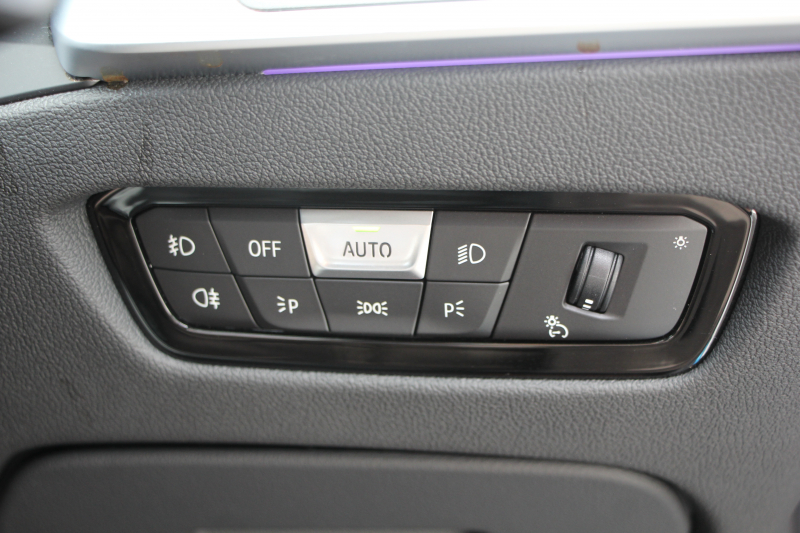 BMW 3シリーズ 320d Xdrive Mｽﾎﾟｰﾂ ﾊｲﾗｲﾝ ｺﾝﾌｫｰﾄP 4WD ﾋｰﾀｰ黒革 LEDﾍｯﾄﾞﾗｲﾄ ｵｰﾄﾊｲﾋﾞｰﾑ 追従ACC ｽﾃｱﾘﾝｸﾞｻﾎﾟｰﾄ ﾌﾙｾｸﾞTV Applecarplay対応 360度ｶﾒﾗ Pｱｼｽﾄ ﾀｯﾁ画面HDDﾅﾋﾞ電動ﾄﾗﾝｸ 3Ddesignｻｽ&ﾄﾗﾝｸｽﾎﾟｲﾗｰ ﾗﾝﾊﾞｰｻﾎﾟｰﾄ 2年保証