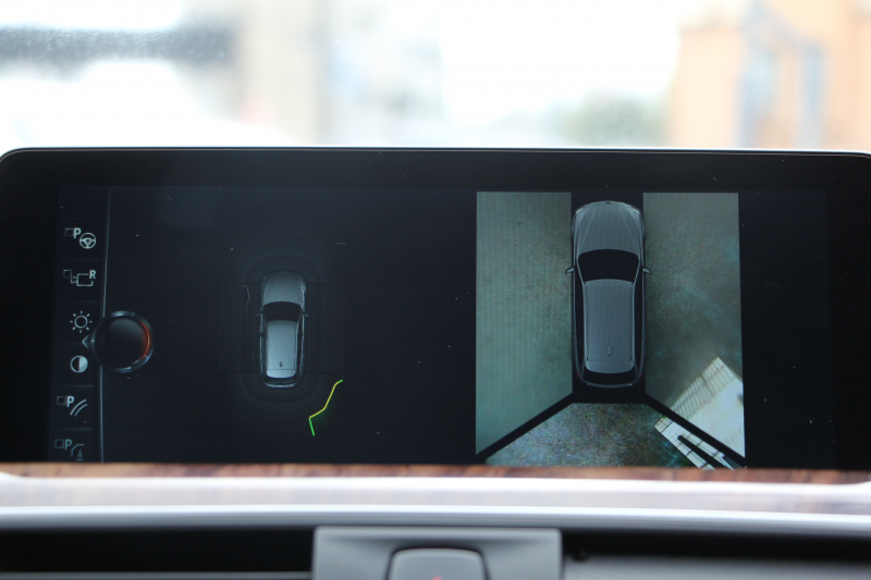 BMW 3シリーズ 320i ﾂｰﾘﾝｸﾞﾗｸﾞｼﾞｭｱﾘｰ LCI後期 新ｴﾝｼﾞﾝ ﾊﾟﾉﾗﾏｻﾝR ﾋｰﾀｰ黒革 LEDﾍｯﾄﾞﾗｲﾄ&ﾃｰﾙ TOPﾋﾞｭｰ&ｻｲﾄﾞﾋﾞｭｰｶﾒﾗ Pｱｼｽﾄ 追従ACC ﾚｰﾝC警告 衝突軽減ﾌﾞﾚｰｷ 車線逸脱&歩行者 警告ﾀｯﾁﾊﾟｯﾄﾞ対応HDDﾅﾋﾞBluetooth接続 Bｶﾒﾗ ｽﾏｰﾄｷｰ 電動ﾄﾗﾝｸ 2年保証