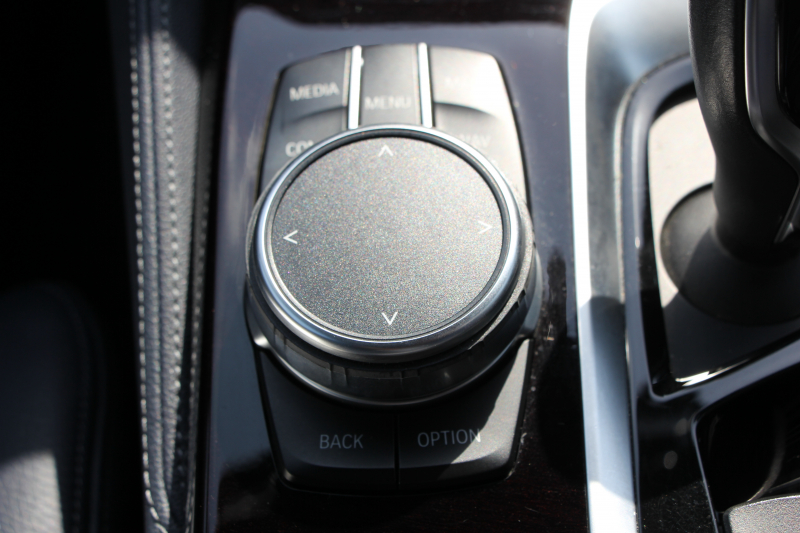 BMW 5シリーズ 530i ｴﾃﾞｨｼｮﾝﾐｯｼｮﾝｲﾝﾎﾟｯｼﾌﾞﾙ 特別仕様車 高出力 ﾅｲﾄﾌﾞﾙｰﾚｻﾞｰ ｱﾀﾞﾌﾟﾃｨﾌﾞｻｽ HUD ﾊｰﾏﾝｶｰﾄﾞﾝ 追従ACC ｽﾃｱﾘﾝｸﾞｻﾎﾟｰﾄ ﾀｯﾁ画面HDDﾅﾋﾞTV LEDﾍｯﾄﾞﾗｲﾄ ｵｰﾄﾊｲﾋﾞｰﾑ 電動ﾄﾗﾝｸ 360度ｶﾒﾗ 全席ﾋｰﾀｰ ﾌﾞﾗｯｸ19AW 2年保証