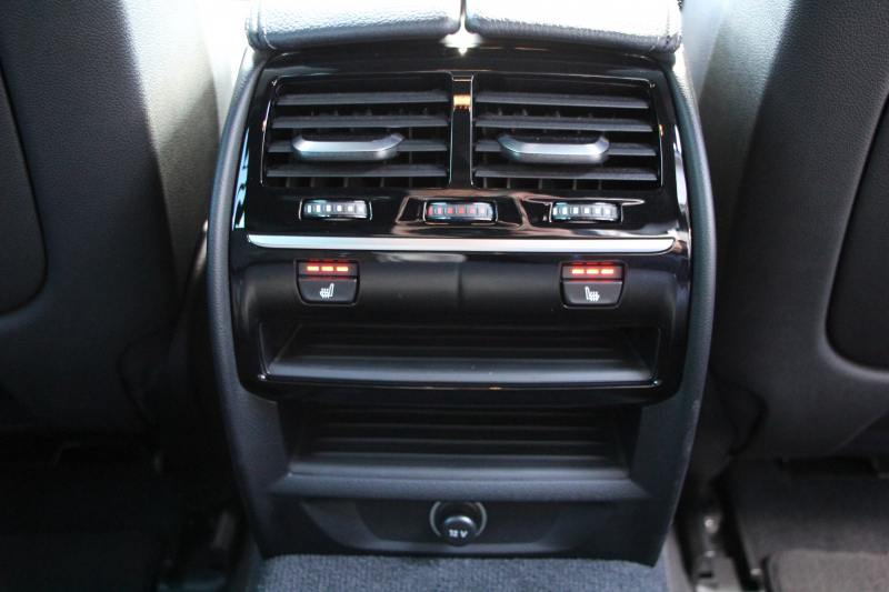 BMW 5シリーズ 530i ﾂｰﾘﾝｸﾞｴﾃﾞｨｼｮﾝﾐｯｼｮﾝｲﾝﾎﾟｯｼﾌﾞﾙ 特別仕様車 高出力 ﾅｲﾄﾌﾞﾙｰﾚｻﾞｰ ｱﾀﾞﾌﾟﾃｨﾌﾞｻｽ HUD ﾊｰﾏﾝｶｰﾄﾞﾝ ACC ｽﾃｱﾘﾝｸﾞｻﾎﾟｰﾄ ﾀｯﾁ画面HDDﾅﾋﾞTV LEDﾍｯﾄﾞﾗｲﾄ ｵｰﾄﾊｲﾋﾞｰﾑ 電動ﾄﾗﾝｸ 360度ｶﾒﾗ 全席ﾋｰﾀｰ ﾌﾞﾗｯｸ19AW 2年保証