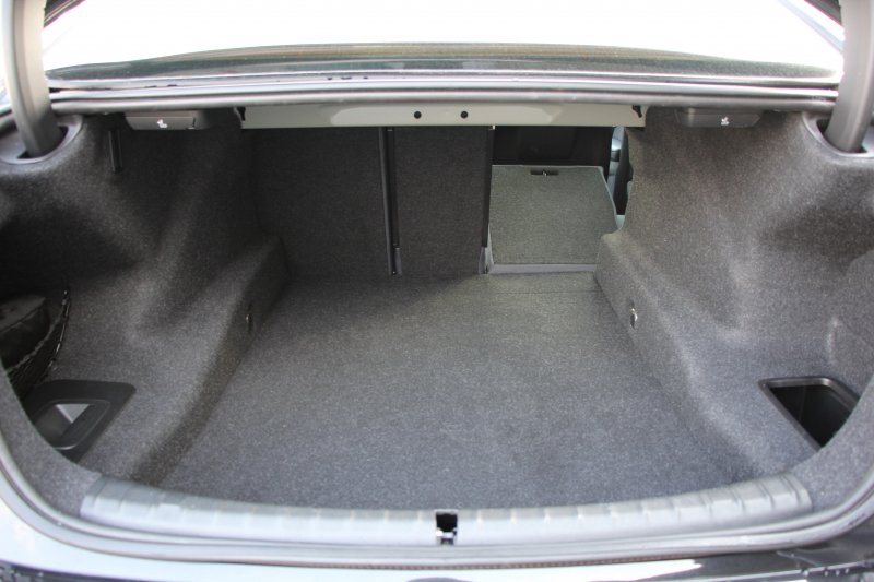 BMW 5シリーズ 530i ｴﾃﾞｨｼｮﾝﾐｯｼｮﾝｲﾝﾎﾟｯｼﾌﾞﾙ 特別仕様車 高出力 ﾅｲﾄﾌﾞﾙｰﾚｻﾞｰ ｱﾀﾞﾌﾟﾃｨﾌﾞｻｽ HUD ﾊｰﾏﾝｶｰﾄﾞﾝ 追従ACC ｽﾃｱﾘﾝｸﾞｻﾎﾟｰﾄ ﾀｯﾁ画面HDDﾅﾋﾞTV LEDﾍｯﾄﾞﾗｲﾄ ｵｰﾄﾊｲﾋﾞｰﾑ 電動ﾄﾗﾝｸ 360度ｶﾒﾗ 全席ﾋｰﾀｰ ﾌﾞﾗｯｸ19AW 2年保証