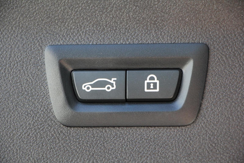 BMW X4 Xdrive20d Mｽﾎﾟｰﾂ 中期 新ｲﾝﾃﾘｱ ﾊﾟﾉﾗﾏｻﾝﾙｰﾌ Individualﾌｨｵﾅﾚｯﾄﾞ&ﾌﾞﾗｯｸｺﾝﾋﾞﾒﾘﾉﾚｻﾞｰ ｵﾌﾟｼｮﾝ20AW LEDﾍｯﾄﾞﾗｲﾄ ﾊｲﾋﾞｰﾑｱｼｽﾄ BMWﾗｲﾌﾞｺｯｸﾋﾟｯﾄﾞ&ｶｰﾌﾟﾚｲ対応NEWﾅﾋﾞTV 追従ACC HUD 360度ｶﾒﾗ Hifiｽﾋﾟｰｶｰ ﾜｲﾔﾚｽ充電 2年保証