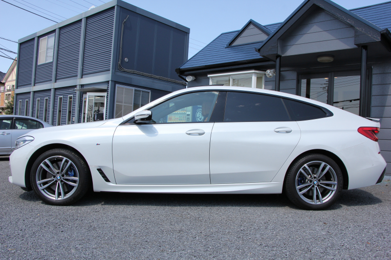 BMW 6シリーズ 630i ｸﾞﾗﾝﾂｰﾘｽﾓ Mｽﾎﾟｰﾂ ｺﾝﾌｫｰﾄP 真珠色 ﾊﾟﾉﾗﾏｻﾝR ｺﾆｬｯｸﾚｻﾞｰ 全席ﾋｰﾀｰ ﾌﾛﾝﾄﾏｯｻｰｼﾞ&ﾍﾞﾝﾁﾚｰｼｮﾝ ﾘｱ電動可倒調整 ﾊｰﾏﾝｶｰﾄﾞﾝ 追従ACC HUD LEDﾍｯﾄﾞﾗｲﾄ 4ｿﾞｰﾝｴｱｺﾝ 360度ｶﾒﾗ ｿﾌﾄｸﾛｰｽﾞﾄﾞｱ ﾀｯﾁ画面ﾅﾋﾞ電動ﾄﾗﾝｸ 2年保証
