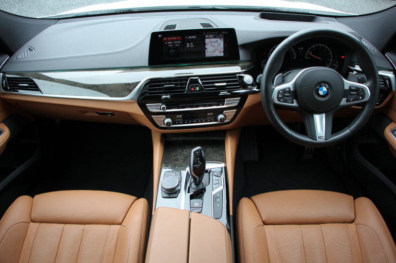 BMW 6シリーズ 630i ｸﾞﾗﾝﾂｰﾘｽﾓ Mｽﾎﾟｰﾂ ｺﾝﾌｫｰﾄP 真珠色 ﾊﾟﾉﾗﾏｻﾝR ｺﾆｬｯｸﾚｻﾞｰ 全席ﾋｰﾀｰ ﾌﾛﾝﾄﾏｯｻｰｼﾞ&ﾍﾞﾝﾁﾚｰｼｮﾝ ﾘｱ電動可倒調整 ﾊｰﾏﾝｶｰﾄﾞﾝ 追従ACC HUD LEDﾍｯﾄﾞﾗｲﾄ 4ｿﾞｰﾝｴｱｺﾝ 360度ｶﾒﾗ ｿﾌﾄｸﾛｰｽﾞﾄﾞｱ ﾀｯﾁ画面ﾅﾋﾞ電動ﾄﾗﾝｸ 2年保証