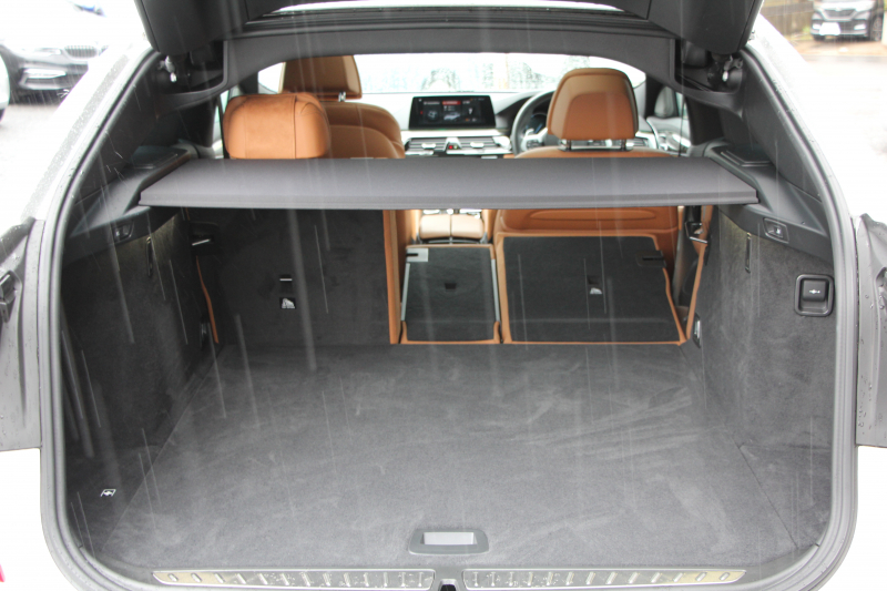 BMW 6シリーズ 630i ｸﾞﾗﾝﾂｰﾘｽﾓ Mｽﾎﾟｰﾂ ｺﾝﾌｫｰﾄP 真珠色 ﾊﾟﾉﾗﾏｻﾝR ｺﾆｬｯｸﾚｻﾞｰ 全席ﾋｰﾀｰ ﾌﾛﾝﾄﾏｯｻｰｼﾞ&ﾍﾞﾝﾁﾚｰｼｮﾝ ﾘｱ電動可倒調整 ﾊｰﾏﾝｶｰﾄﾞﾝ 追従ACC HUD LEDﾍｯﾄﾞﾗｲﾄ 4ｿﾞｰﾝｴｱｺﾝ 360度ｶﾒﾗ ｿﾌﾄｸﾛｰｽﾞﾄﾞｱ ﾀｯﾁ画面ﾅﾋﾞ電動ﾄﾗﾝｸ 2年保証