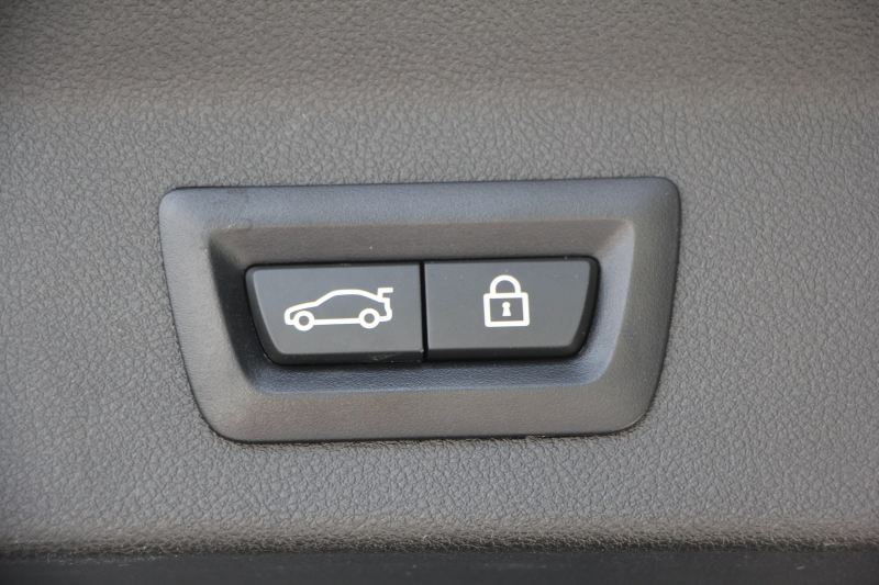 BMW X3 M40d ｾﾚｸﾄP 326馬力 3.0Lﾃﾞｨｰｾﾞﾙﾀｰﾎﾞﾊﾟﾉﾗﾏｻﾝﾙｰﾌ 全席ﾋｰﾀｰ黒革 ﾊｰﾏﾝｶｰﾄﾞﾝｻｳﾝﾄﾞHUD 専用21AW Mｽﾎﾟｰﾂﾃﾞﾌ&ﾌﾞﾚｰｷ 追従ACC ｽﾃｱﾘﾝｸﾞｻﾎﾟｰﾄ ﾀｯﾁ画面HDDﾅﾋﾞTV 360度ｶﾒﾗ ｱﾝﾋﾞｴﾝﾄﾗｲﾄ 電動ﾄﾗﾝｸ LEDﾍｯﾄﾞﾗｲﾄ 2年保証