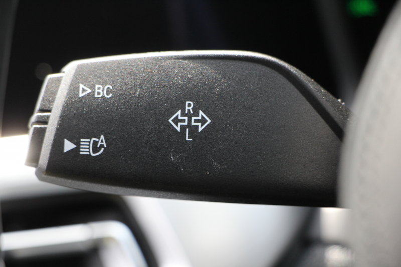 BMW 3シリーズ 330e Mｽﾎﾟｰﾂ ﾊｲﾗｲﾝ ｲﾉﾍﾞｰｼｮﾝ&ｺﾝﾌｫｰﾄP PHEV 1ｵｰﾅ ﾋｰﾀｰ黒革 ﾚｰｻﾞｰﾗｲﾄ ｼﾞｪｽﾁｬｰC 360度ｶﾒﾗ 後退ｱｼｽﾄ HUD 追従ACC ｽﾃｱﾘﾝｸﾞｻﾎﾟｰﾄ Applecarplay ﾗﾝﾊﾞｰｻﾎﾟｰﾄ 電動ﾄﾗﾝｸ Msportﾌﾞﾚｰｷ BMWﾗｲﾌﾞｺｯｸﾋﾟｯﾄﾞ2年保証