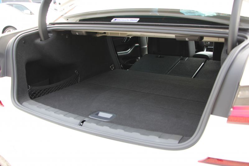 BMW 3シリーズ 330e Mｽﾎﾟｰﾂ ﾊｲﾗｲﾝ ｲﾉﾍﾞｰｼｮﾝ&ｺﾝﾌｫｰﾄP PHEV 1ｵｰﾅ ﾋｰﾀｰ黒革 ﾚｰｻﾞｰﾗｲﾄ ｼﾞｪｽﾁｬｰC 360度ｶﾒﾗ 後退ｱｼｽﾄ HUD 追従ACC ｽﾃｱﾘﾝｸﾞｻﾎﾟｰﾄ Applecarplay ﾗﾝﾊﾞｰｻﾎﾟｰﾄ 電動ﾄﾗﾝｸ Msportﾌﾞﾚｰｷ BMWﾗｲﾌﾞｺｯｸﾋﾟｯﾄﾞ2年保証