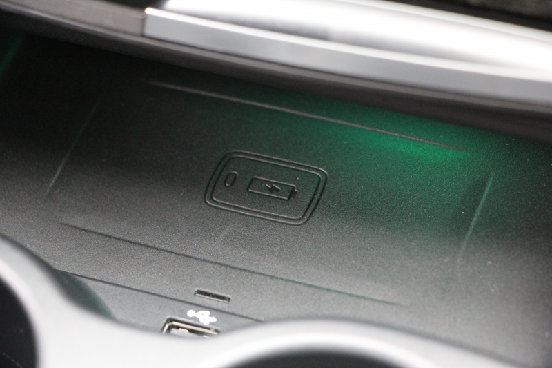 BMW 5シリーズ 540i Mｽﾎﾟｰﾂ ｲﾉﾍﾞｰｼｮﾝP 後輪駆動 1ｵ-ﾅ ｻﾝﾙｰﾌ 全席ﾋｰﾀｰ黒革 直6ﾀｰﾎﾞ340馬力 ｱﾀﾞﾌﾟﾃｨﾌﾞｻｽ ﾊｰﾏﾝｶｰﾄﾞﾝ HUD ﾃﾞｨｽﾌﾟﾚｲｷｰ ﾘﾓｰﾄﾊﾟｰｷﾝｸﾞｼﾞｪｽﾁｬｰC ﾜｲﾔﾚｽ充電 4ｿﾞｰﾝｴｱｺﾝ 追従ACC LEDﾍｯﾄﾞﾗｲﾄ ｵｰﾄﾊｲﾋﾞｰﾑ 2年保証