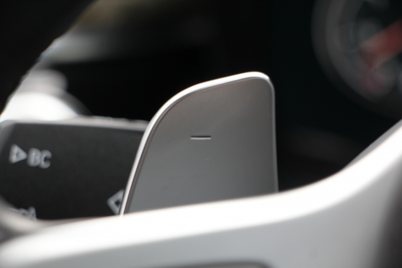 BMW 5シリーズ 540i Mｽﾎﾟｰﾂ ｲﾉﾍﾞｰｼｮﾝP 後輪駆動 1ｵ-ﾅ ｻﾝﾙｰﾌ 全席ﾋｰﾀｰ黒革 直6ﾀｰﾎﾞ340馬力 ｱﾀﾞﾌﾟﾃｨﾌﾞｻｽ ﾊｰﾏﾝｶｰﾄﾞﾝ HUD ﾃﾞｨｽﾌﾟﾚｲｷｰ ﾘﾓｰﾄﾊﾟｰｷﾝｸﾞｼﾞｪｽﾁｬｰC ﾜｲﾔﾚｽ充電 4ｿﾞｰﾝｴｱｺﾝ 追従ACC LEDﾍｯﾄﾞﾗｲﾄ ｵｰﾄﾊｲﾋﾞｰﾑ 2年保証