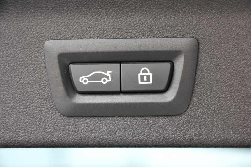 BMW X3 Xdrive20d Mｽﾎﾟｰﾂ ﾊｲﾗｲﾝ 1ｵ-ﾅ 全席ﾋｰﾀｰ黒革 ﾗﾝﾊﾞｰｻﾎﾟｰﾄ HUD LEDﾍｯﾄﾞﾗｲﾄ ｵｰﾄﾊｲﾋﾞｰﾑ ﾀｯﾁﾊﾟﾈﾙ対応HDDﾅﾋﾞTV ﾜｲﾔﾚｽ充電 Pｱｼｽﾄﾌﾟﾗｽ 360度ｶﾒﾗ ｽﾃｱﾘﾝｸﾞｻﾎﾟｰﾄ 追従ACC 電動ﾄﾗﾝｸ ﾊﾟﾄﾞﾙｼﾌﾄ 2年保証