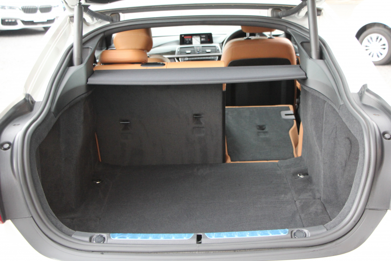 BMW 4シリーズ 420i ｸﾞﾗﾝｸｰﾍﾟMｽﾎﾟｰﾂ 最終ﾓﾃﾞﾙ 1ｵｰﾅ ｺﾆｬｯｸﾚｻﾞｰ  LEDﾍｯﾄﾞﾗｲﾄ 最終専用LEDｽﾓｰｸﾃｰﾙ&ｴｱﾛﾘｱﾃﾞｨﾌｭｰｻﾞｰ NEWﾙｰﾑﾐﾗｰ ﾀｯﾁ画面HDDﾅﾋﾞﾌﾙｾｸﾞTV 追従ACC ﾚｰﾝC警告 電動ﾄﾗﾝｸ 衝突軽減ﾌﾞﾚｰｷ 車線逸脱&歩行者警告 2年保証