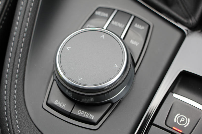 BMW X2 Xdrive20i MｽﾎﾟｰﾂX ﾃﾞﾋﾞｭｰP 4WD ﾊｲﾗｲﾝ ｺﾝﾌｫｰﾄP 追従ACC HUD ﾋｰﾀｰ黒革 電動ｼｰﾄ ｵﾌﾟｼｮﾝ20AW Mﾘｱｽﾎﾟｲﾗｰ ﾀｯﾁ画面HDDﾅﾋﾞBｶﾒﾗ Pｱｼｽﾄ CD&DVD再生可能 Bluetooth接続 電動ﾄﾗﾝｸ LEDﾍｯﾄﾞﾗｲﾄ ｽﾏｰﾄｷｰ 8速AT 2年保証