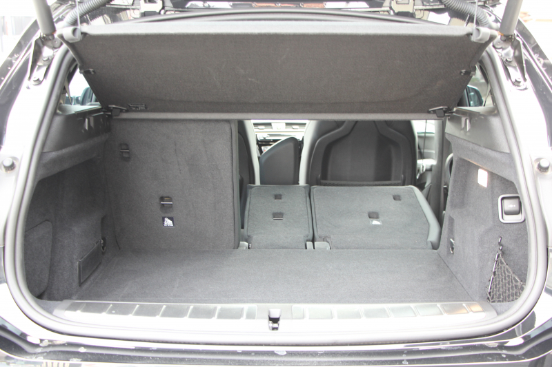 BMW X2 Xdrive20i MｽﾎﾟｰﾂX ﾃﾞﾋﾞｭｰP 4WD ﾊｲﾗｲﾝ ｺﾝﾌｫｰﾄP 追従ACC HUD ﾋｰﾀｰ黒革 電動ｼｰﾄ ｵﾌﾟｼｮﾝ20AW Mﾘｱｽﾎﾟｲﾗｰ ﾀｯﾁ画面HDDﾅﾋﾞBｶﾒﾗ Pｱｼｽﾄ CD&DVD再生可能 Bluetooth接続 電動ﾄﾗﾝｸ LEDﾍｯﾄﾞﾗｲﾄ ｽﾏｰﾄｷｰ 8速AT 2年保証