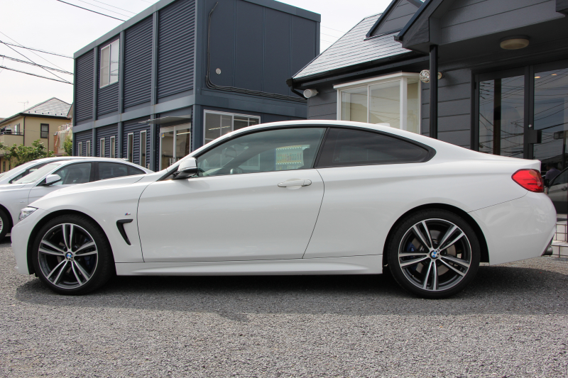 BMW 4シリーズ 420i ｸｰﾍﾟMｽﾎﾟｰﾂ ﾌｧｽﾄﾄﾗｯｸP 後期ｴﾝｼﾞﾝ ｱﾀﾞﾌﾟﾃｨﾌﾞMｻｽ Mｽﾎﾟｰﾂﾌﾞﾚｰｷ 19AW 追従ACC ﾚｰﾝﾁｪﾝｼﾞ警告 衝突軽減ﾌﾞﾚｰｷ 車線逸脱警告 歩行者警告 変更後第5世代HDDﾅﾋﾞBluetooth接続 ﾊﾟﾄﾞﾙｼﾌﾄ 2年保証