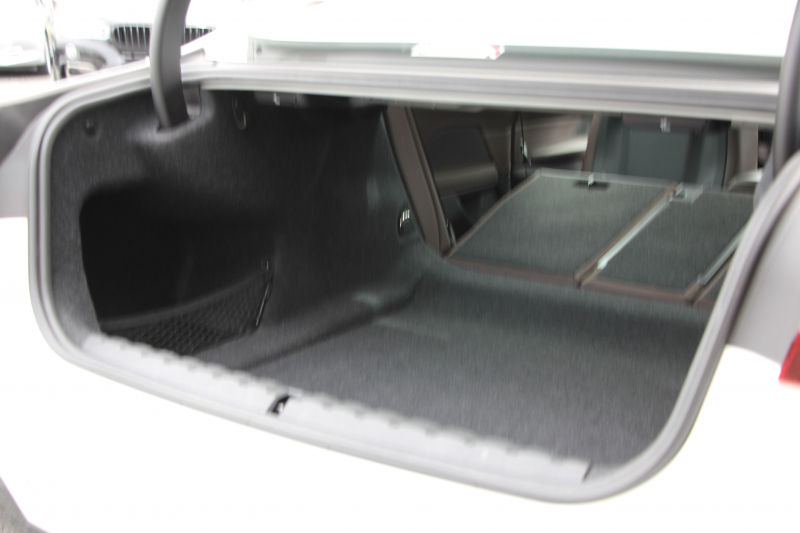 BMW 4シリーズ M440i Xdrive ｸｰﾍﾟ ｲﾉﾍﾞｰｼｮﾝP 4WD 直6ﾀｰﾎﾞ387馬力 ﾋｰﾀｰ付ﾓｶﾚｻﾞｰ ﾍﾞﾝﾁﾚｰｼｮﾝ  ﾚｰｻﾞｰﾗｲﾄ ﾊｰﾏﾝｶｰﾄﾞﾝ 可変Mｻｽ 専用ﾌﾞﾚｰｷ&ﾃﾞﾌ BMWﾗｲﾌﾞｺｯｸﾋﾟｯﾄ ｱｯﾌﾟﾙｶｰﾌﾟﾚｲ対応HDDﾅﾋﾞTV 置くだけ充電器 360度ｶﾒﾗ Dｱｼｽﾄﾌﾟﾛ HUD 真珠 2年保証