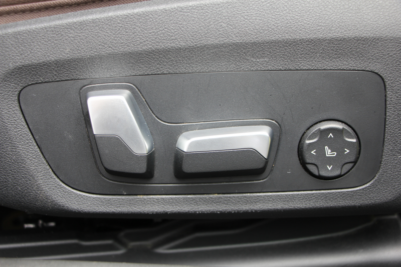 BMW 4シリーズ M440i Xdrive ｸｰﾍﾟ ｲﾉﾍﾞｰｼｮﾝP 4WD 直6ﾀｰﾎﾞ387馬力 ﾋｰﾀｰ付ﾓｶﾚｻﾞｰ ﾍﾞﾝﾁﾚｰｼｮﾝ  ﾚｰｻﾞｰﾗｲﾄ ﾊｰﾏﾝｶｰﾄﾞﾝ 可変Mｻｽ 専用ﾌﾞﾚｰｷ&ﾃﾞﾌ BMWﾗｲﾌﾞｺｯｸﾋﾟｯﾄ ｱｯﾌﾟﾙｶｰﾌﾟﾚｲ対応HDDﾅﾋﾞTV 置くだけ充電器 360度ｶﾒﾗ Dｱｼｽﾄﾌﾟﾛ HUD 真珠 2年保証