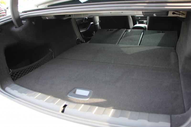 BMW 3シリーズ 330e Mｽﾎﾟｰﾂ ﾊｲﾗｲﾝ ｲﾉﾍﾞｰｼｮﾝ&ｺﾝﾌｫｰﾄP PHEV ﾋｰﾀｰ黒革 ﾚｰｻﾞｰﾗｲﾄ ｼﾞｪｽﾁｬｰC HUD 360度ｶﾒﾗ 後退ｱｼｽﾄ 追従ACC ｽﾃｱﾘﾝｸﾞｻﾎﾟｰﾄ Applecarplay ﾗﾝﾊﾞｰｻﾎﾟｰﾄ 電動ﾄﾗﾝｸ Msportﾌﾞﾚｰｷ BMWﾗｲﾌﾞｺｯｸﾋﾟｯﾄﾞ2年保証