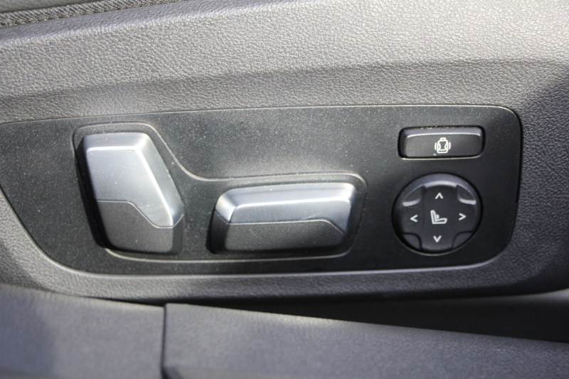 BMW 3シリーズ 330e Mｽﾎﾟｰﾂ ﾊｲﾗｲﾝ ｲﾉﾍﾞｰｼｮﾝ&ｺﾝﾌｫｰﾄP PHEV ﾋｰﾀｰ黒革 ﾚｰｻﾞｰﾗｲﾄ ｼﾞｪｽﾁｬｰC HUD 360度ｶﾒﾗ 後退ｱｼｽﾄ 追従ACC ｽﾃｱﾘﾝｸﾞｻﾎﾟｰﾄ Applecarplay ﾗﾝﾊﾞｰｻﾎﾟｰﾄ 電動ﾄﾗﾝｸ Msportﾌﾞﾚｰｷ BMWﾗｲﾌﾞｺｯｸﾋﾟｯﾄﾞ2年保証