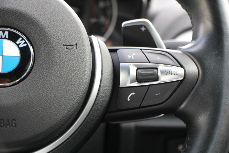 BMW 2シリーズ 220i ｸｰﾍﾟ Mｽﾎﾟｰﾂ ﾊﾟｰｷﾝｸﾞｻﾎﾟｰﾄP 衝突軽減ﾌﾞﾚｰｷ 車線逸脱警告 車線逸脱警告 ﾌﾞﾚｰｷ付ｸﾙｺﾝ ﾌﾙｾｸﾞTV iﾄﾞﾗｲﾌﾞHDDﾅﾋﾞBluetooth接続 Bｶﾒﾗ ｱﾙｶﾝﾀｰﾗ電動ｼｰﾄ 17AW Mｽﾎﾟｰﾂｴｱﾛ ﾊﾟﾄﾞﾙｼﾌﾄ 直噴ﾀｰﾎﾞ8速AT 2年保証