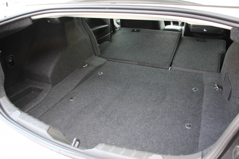 BMW 2シリーズ 220i ｸｰﾍﾟ Mｽﾎﾟｰﾂ ﾊﾟｰｷﾝｸﾞｻﾎﾟｰﾄP 衝突軽減ﾌﾞﾚｰｷ 車線逸脱警告 車線逸脱警告 ﾌﾞﾚｰｷ付ｸﾙｺﾝ ﾌﾙｾｸﾞTV iﾄﾞﾗｲﾌﾞHDDﾅﾋﾞBluetooth接続 Bｶﾒﾗ ｱﾙｶﾝﾀｰﾗ電動ｼｰﾄ 17AW Mｽﾎﾟｰﾂｴｱﾛ ﾊﾟﾄﾞﾙｼﾌﾄ 直噴ﾀｰﾎﾞ8速AT 2年保証