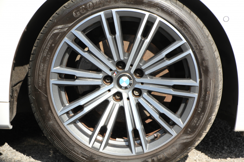 BMW 3シリーズ 320i Mｽﾎﾟｰﾂ ﾊｲﾗｲﾝ ｲﾉﾍﾞｰｼｮﾝ&ｺﾝﾌｫｰﾄP 真珠色 ｻﾝﾙｰﾌ ﾚｰｻﾞｰﾗｲﾄ HUD ｼﾞｪｽﾁｬｰｺﾝﾄﾛｰﾙ ｺﾆｬｯｸﾚｻﾞｰ ﾋｰﾀｰ&ﾗﾝﾊﾞｰ 追従ACC ｽﾃｱｻﾎﾟｰﾄ BMWﾗｲﾌﾞｺｯｸﾋﾟｯﾄ ｱｯﾌﾟﾙｶｰﾌﾟﾚｲ HDDﾅﾋﾞPｱｼｽﾄ ｵｰﾄﾊｲﾋﾞｰﾑ 電動ﾄﾗﾝｸ 2年保証