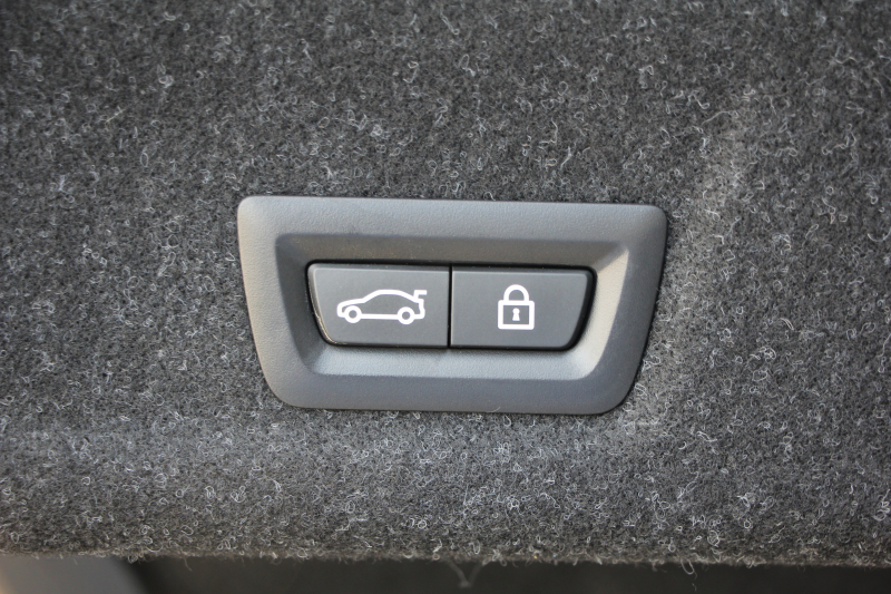 BMW 3シリーズ 320i Mｽﾎﾟｰﾂ ﾊｲﾗｲﾝ ｲﾉﾍﾞｰｼｮﾝ&ｺﾝﾌｫｰﾄP 真珠色 ｻﾝﾙｰﾌ ﾚｰｻﾞｰﾗｲﾄ HUD ｼﾞｪｽﾁｬｰｺﾝﾄﾛｰﾙ ｺﾆｬｯｸﾚｻﾞｰ ﾋｰﾀｰ&ﾗﾝﾊﾞｰ 追従ACC ｽﾃｱｻﾎﾟｰﾄ BMWﾗｲﾌﾞｺｯｸﾋﾟｯﾄ ｱｯﾌﾟﾙｶｰﾌﾟﾚｲ HDDﾅﾋﾞPｱｼｽﾄ ｵｰﾄﾊｲﾋﾞｰﾑ 電動ﾄﾗﾝｸ 2年保証