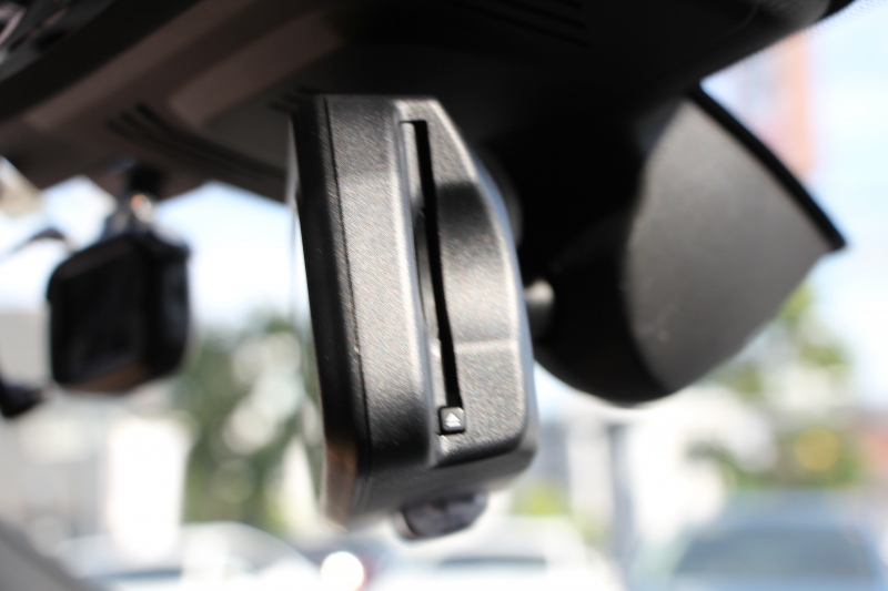 BMW 3シリーズ 320i Mｽﾎﾟｰﾂ ﾊｲﾗｲﾝ ｲﾉﾍﾞｰｼｮﾝ&ｺﾝﾌｫｰﾄP 真珠色 ｻﾝﾙｰﾌ ﾚｰｻﾞｰﾗｲﾄ HUD ｼﾞｪｽﾁｬｰｺﾝﾄﾛｰﾙ ｺﾆｬｯｸﾚｻﾞｰ ﾋｰﾀｰ&ﾗﾝﾊﾞｰ 追従ACC ｽﾃｱｻﾎﾟｰﾄ BMWﾗｲﾌﾞｺｯｸﾋﾟｯﾄ ｱｯﾌﾟﾙｶｰﾌﾟﾚｲ HDDﾅﾋﾞPｱｼｽﾄ ｵｰﾄﾊｲﾋﾞｰﾑ 電動ﾄﾗﾝｸ 2年保証