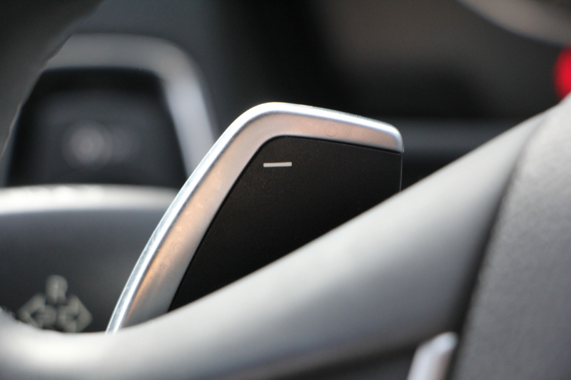 BMW 1シリーズ M135i 直6ﾀｰﾎﾞ320馬力 衝突軽減ﾌﾞﾚｰｷ 車線逸脱警告 歩行者警告 ｸﾙｺﾝ ﾌﾙｾｸﾞTV Bｶﾒﾗ ｱﾀﾞﾌﾟﾃｨﾌﾞMｻｽ ﾀｯﾁﾊﾟｯﾄﾞ対応HDDﾅﾋﾞ専用ｴｱﾛ 18AW&ﾌﾞﾚｰｷ 左右独立ｵｰﾄｴｱｺﾝ ﾊﾟﾄﾞﾙｼﾌﾄ 2年保証