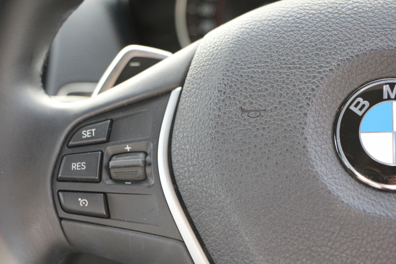 BMW 1シリーズ M135i 直6ﾀｰﾎﾞ320馬力 衝突軽減ﾌﾞﾚｰｷ 車線逸脱警告 歩行者警告 ｸﾙｺﾝ ﾌﾙｾｸﾞTV Bｶﾒﾗ ｱﾀﾞﾌﾟﾃｨﾌﾞMｻｽ ﾀｯﾁﾊﾟｯﾄﾞ対応HDDﾅﾋﾞ専用ｴｱﾛ 18AW&ﾌﾞﾚｰｷ 左右独立ｵｰﾄｴｱｺﾝ ﾊﾟﾄﾞﾙｼﾌﾄ 2年保証