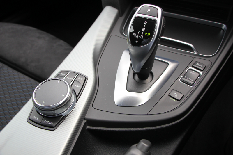 BMW 4シリーズ 420i ｸｰﾍﾟMｽﾎﾟｰﾂ 後期 追従ACC ﾚｰﾝﾁｪﾝｼﾞ警告 LEDﾍｯﾄﾞﾗｲﾄ&ﾃｰﾙ ｼｰﾄﾋｰﾀｰ ﾀｯﾁ画面HDDﾅﾋﾞﾌﾙｾｸﾞTV 液晶ﾒｰﾀｰ 衝突軽減ﾌﾞﾚｰｷ 車線逸脱警告 歩行者警告 Bｶﾒﾗ Bluetooth接続 ﾊﾟﾄﾞﾙｼﾌﾄ ｽﾏｰﾄｷｰ 2年保証