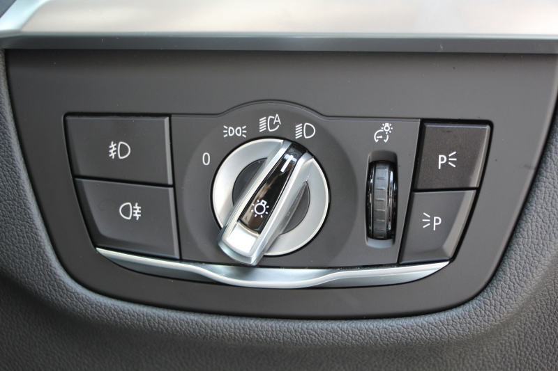 BMW X4 M40i ﾊﾟﾉﾗﾏｻﾝﾙｰﾌ ﾊｰﾏﾝｶｰﾄﾞﾝｻｳﾝﾄﾞﾍﾞﾝﾁﾚｰｼｮﾝ 360馬力 直6ﾀｰﾎﾞ全席ﾋｰﾀｰ黒革 ｱﾀﾞﾌﾟﾃｨﾌﾞMｻｽ ｱｲﾊﾞｯﾊﾛｰﾀﾞｳﾝ Mspﾌﾞﾚｰｷ 液晶ﾒｰﾀｰ 360度ｶﾒﾗ ﾀｯﾁ画面HDDﾅﾋﾞTV LEDﾍｯﾄﾞﾗｲﾄ ｵｰﾄﾊｲﾋﾞｰﾑ 電動ﾄﾗﾝｸ 専用21AW&ﾃﾞﾌ 2年保証