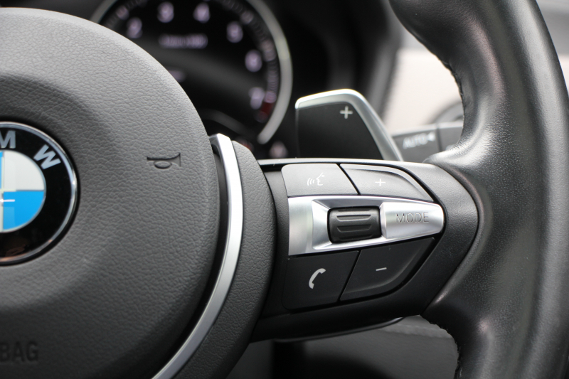 BMW X2 Xdrive20i MｽﾎﾟｰﾂX ﾃﾞﾋﾞｭｰ&ｾﾚｸﾄP ﾊｲﾗｲﾝ 4WD ﾊﾟﾉﾗﾏｻﾝﾙｰﾌ ｺﾝﾌｫｰﾄP 追従ACC HUD ﾋｰﾀｰ黒革 電動ｼｰﾄ ｵﾌﾟｼｮﾝ20AW Mﾘｱｽﾎﾟｲﾗｰ ﾀｯﾁ画面HDDﾅﾋﾞBｶﾒﾗ Pｱｼｽﾄ CD&DVD再生可能 Bluetooth接続 電動ﾄﾗﾝｸ LEDﾍｯﾄﾞﾗｲﾄ ｽﾏｰﾄｷｰ 8速AT 2年保証