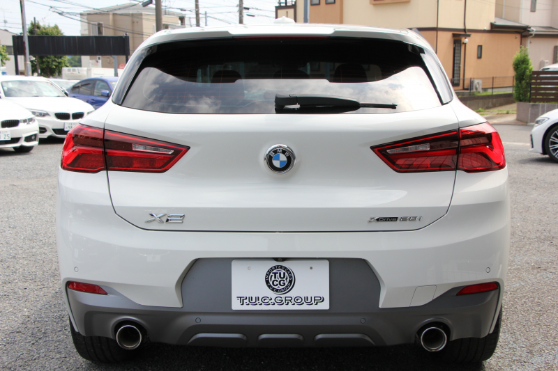 BMW X2 Xdrive20i MｽﾎﾟｰﾂX ﾃﾞﾋﾞｭｰ&ｾﾚｸﾄP ﾊｲﾗｲﾝ 4WD ﾊﾟﾉﾗﾏｻﾝﾙｰﾌ ｺﾝﾌｫｰﾄP 追従ACC HUD ﾋｰﾀｰ黒革 電動ｼｰﾄ ｵﾌﾟｼｮﾝ20AW Mﾘｱｽﾎﾟｲﾗｰ ﾀｯﾁ画面HDDﾅﾋﾞBｶﾒﾗ Pｱｼｽﾄ CD&DVD再生可能 Bluetooth接続 電動ﾄﾗﾝｸ LEDﾍｯﾄﾞﾗｲﾄ ｽﾏｰﾄｷｰ 8速AT 2年保証