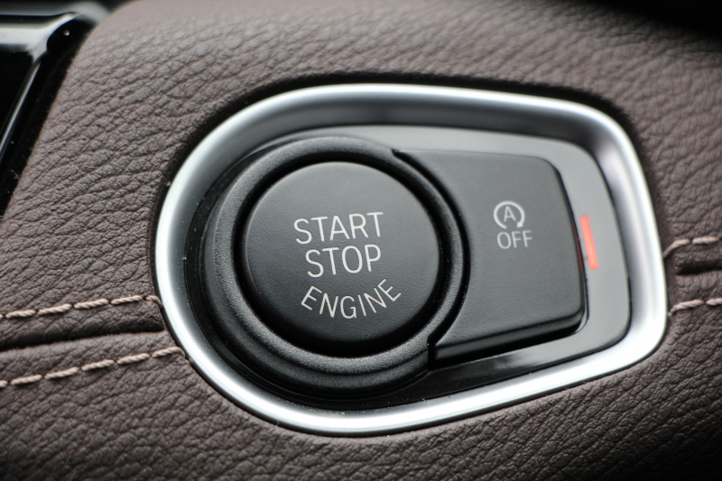 BMW X1 Xdrive18d Xﾗｲﾝ ﾊｲﾗｲﾝ&ｺﾝﾌｫｰﾄP LCI後期 ﾌｪｲｽﾘﾌﾄ後 ﾋｰﾀｰ茶革 追従ACC LEDﾍｯﾄﾞﾗｲﾄ ﾌﾙｾｸﾞTV 電動ﾄﾗﾝｸ ﾀｯﾁ画面ﾅﾋﾞ衝突軽減ﾌﾞﾚｰｷ 車線逸脱警告 歩行者警告 18AW ｳｯﾄﾞﾊﾟﾈﾙ  2年保証