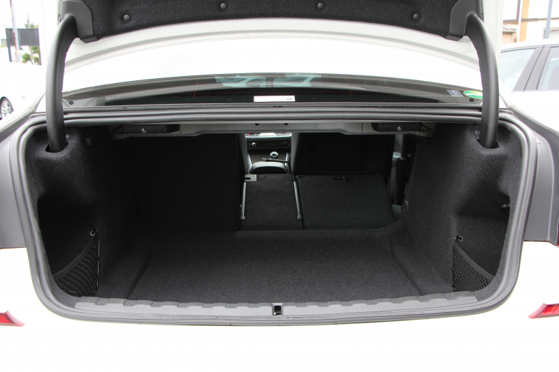 BMW 3シリーズ 320i Mｽﾎﾟｰﾂ ﾊｲﾗｲﾝ ﾌｧｽﾄﾄﾗｯｸ&ｺﾝﾌｫｰﾄP ﾋｰﾀｰ黒革 HUD ｱﾀﾞﾌﾟﾃｨﾌﾞMｻｽ Mspﾌﾞﾚｰｷ 19AW ﾀｯﾁﾊﾟﾈﾙ対応HDDﾅﾋﾞｱｯﾌﾟﾙｶｰﾌﾟﾚｲ 電動ﾄﾗﾝｸ LEDﾍｯﾄﾞﾗｲﾄ ｵｰﾄﾊｲﾋﾞｰﾑ Pｱｼｽﾄ 追従ACC ｽﾃｱｻﾎﾟｰﾄ 2年保証