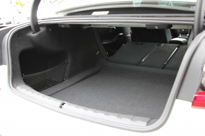 BMW 3シリーズ 320i Mｽﾎﾟｰﾂ ﾊｲﾗｲﾝ ﾌｧｽﾄﾄﾗｯｸ&ｺﾝﾌｫｰﾄP ﾋｰﾀｰ黒革 HUD ｱﾀﾞﾌﾟﾃｨﾌﾞMｻｽ Mspﾌﾞﾚｰｷ 19AW ﾀｯﾁﾊﾟﾈﾙ対応HDDﾅﾋﾞｱｯﾌﾟﾙｶｰﾌﾟﾚｲ 電動ﾄﾗﾝｸ LEDﾍｯﾄﾞﾗｲﾄ ｵｰﾄﾊｲﾋﾞｰﾑ Pｱｼｽﾄ 追従ACC ｽﾃｱｻﾎﾟｰﾄ 2年保証