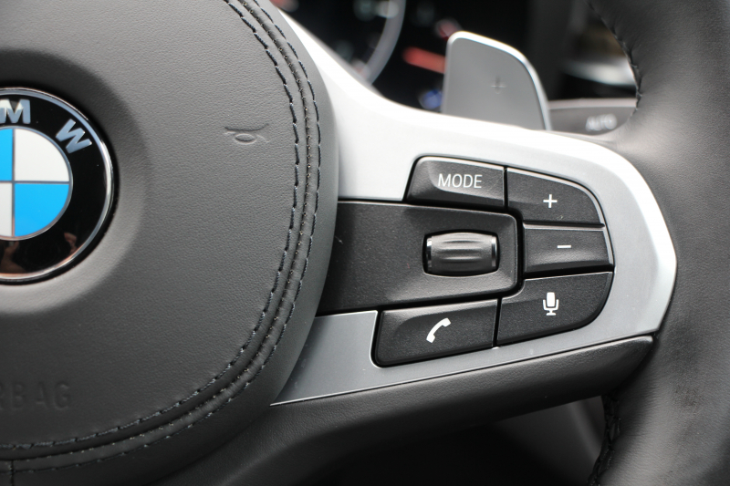 BMW 6シリーズ 630i ｸﾞﾗﾝﾂｰﾘｽﾓ Mｽﾎﾟｰﾂ ｾﾚｸﾄ&ｲﾉﾍﾞｰｼｮﾝP ﾊﾟﾉﾗﾏｻﾝﾙｰﾌ 全席ﾋｰﾀｰ黒革 ﾊｰﾏﾝｶｰﾄﾞﾝ ﾃﾞｨｽﾌﾟﾚｲｷｰ ﾘﾓｰﾄﾊﾟｰｷﾝｸﾞﾘｱｼｰﾄ可倒調整 ｼﾞｪｽﾁｬｰｺﾝﾄﾛｰﾙ LEDﾍｯﾄﾞﾗｲﾄ 360度ｶﾒﾗ HUD 追従ACC ﾜｲﾔﾚｽ充電 4ｿﾞｰﾝｴｱｺﾝ 2年保証