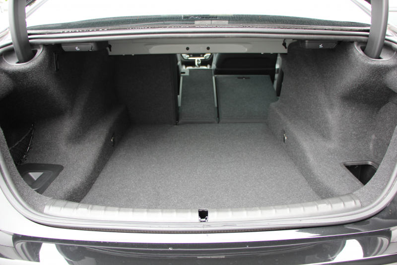 BMW 5シリーズ 540i Xdrive Mｽﾎﾟｰﾂ ｾﾚｸﾄ&ｺﾝﾌｫｰﾄP 4WD ACｼｭﾆｯﾂｧｰｴｱﾛ&ﾏﾌﾗｰ 変更後ﾒｰﾀｰ ｻﾝﾙｰﾌ 直6ﾀｰﾎﾞ全席ﾋｰﾀｰ黒革 ﾊｰﾏﾝｶｰﾄﾞﾝ ｺﾝﾌｫｰﾄｼｰﾄ&ﾏｯｻｰｼﾞ&ｱｸﾃｨﾌﾞﾍﾞﾝﾁﾚｰｼｮﾝ HUD ｼﾞｪｽﾁｬｰC 4ｿﾞｰﾝｴｱｺﾝ individual20AW 2年保証