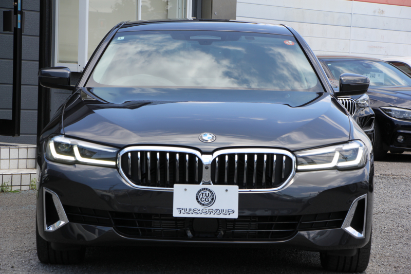 BMW 5シリーズ 523d Xdrive ﾗｸﾞｼﾞｭｱﾘｰ ｴﾃﾞｨｼｮﾝｼﾞｮｲﾌﾟﾗｽ LCI後期 ｴｸｽｸﾙｰｼﾌﾞﾅｯﾊﾟﾚｻﾞｰP ﾌﾞﾗｯｸﾅｯﾊﾟﾚｻﾞｰ 全席ﾋｰﾀｰ ﾊｰﾏﾝｶｰﾄﾞﾝｻﾗｳﾝﾄﾞｵﾌﾟｼｮﾝ19AW 4ｿﾞｰﾝｴｱｺﾝ 360度ｶﾒﾗ ｱｯﾌﾟﾙｰﾌﾟﾚｲ 追従ACC LEDﾍｯﾄﾞﾗｲﾄ HUD 電動ﾄﾗﾝｸ 2年保証