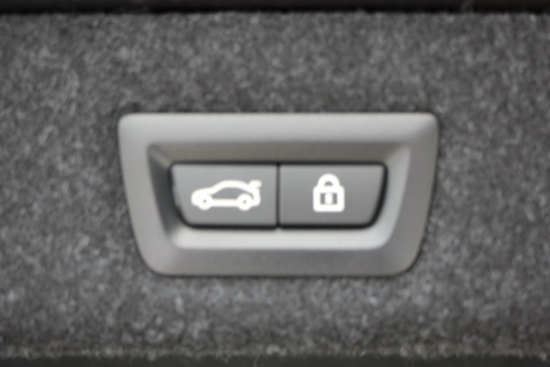 BMW 5シリーズ 523d Xdrive ﾗｸﾞｼﾞｭｱﾘｰ ｴﾃﾞｨｼｮﾝｼﾞｮｲﾌﾟﾗｽ LCI後期 ｴｸｽｸﾙｰｼﾌﾞﾅｯﾊﾟﾚｻﾞｰP ﾌﾞﾗｯｸﾅｯﾊﾟﾚｻﾞｰ 全席ﾋｰﾀｰ ﾊｰﾏﾝｶｰﾄﾞﾝｻﾗｳﾝﾄﾞｵﾌﾟｼｮﾝ19AW 4ｿﾞｰﾝｴｱｺﾝ 360度ｶﾒﾗ ｱｯﾌﾟﾙｰﾌﾟﾚｲ 追従ACC LEDﾍｯﾄﾞﾗｲﾄ HUD 電動ﾄﾗﾝｸ 2年保証