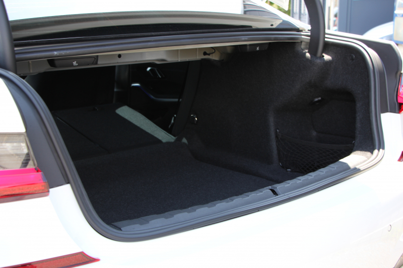 BMW 3シリーズ 320i Mｽﾎﾟｰﾂ ｺﾝﾌｫｰﾄP 1ｵｰﾅ 360度ｶﾒﾗ ｼｰﾄﾋｰﾀｰ ﾌﾙｾｸﾞTV 追従ACC ｽﾃｱﾘﾝｸﾞｻﾎﾟｰﾄ BMWﾗｲﾌﾞｺｯｸﾋﾟｯﾄﾞLEDﾍｯﾄﾞﾗｲﾄ ｵｰﾄﾊｲﾋﾞｰﾑ ﾜｲﾔﾚｽ充電 Pｱｼｽﾄ ﾊｰﾌﾚｻﾞｰ 電動ﾄﾗﾝｸ 3ｿﾞｰﾝｴｱｺﾝ ｱｯﾌﾟﾙｶｰﾌﾟﾚｲ 2年保証