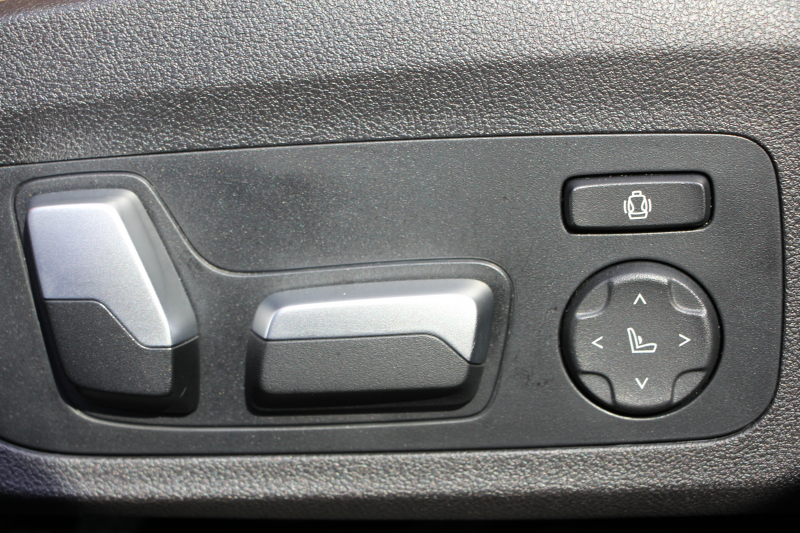 BMW 3シリーズ 320i Mｽﾎﾟｰﾂ Mｽﾎﾟｰﾂｼｰﾄﾊﾟｯｹｰｼﾞ1ｵ-ﾅ ｺﾆｬｯｸﾚｻﾞｰ ﾋｰﾀｰ付Mｽﾎﾟｰﾂｼｰﾄ 追従ACC ｽﾃｱﾘﾝｸﾞｻﾎﾟｰﾄ ｱｯﾌﾟﾙｶｰﾌﾟﾚｲ LEDﾍｯﾄﾞﾗｲﾄ ｵｰﾄﾊｲﾋﾞｰﾑ BMWﾗｲﾌﾞｺｯｸﾋﾟｯﾄﾞHDDﾅﾋﾞﾊﾟｰｷﾝｸﾞｱｼｽﾄ 18AW 専用ｴｱﾛ ｽﾏｰﾄｷｰ 2年保証