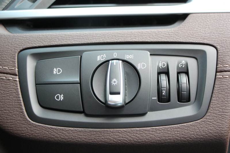 BMW X1 Xdrive18d Xﾗｲﾝ ﾊｲﾗｲﾝ&ｺﾝﾌｫｰﾄP LCI後期 ﾌｪｲｽﾘﾌﾄ後 1ｵｰﾅ 追従ACC ﾋｰﾀｰ茶革 LEDﾍｯﾄﾞﾗｲﾄ&ﾃｰﾙ&ﾌｫｸﾞﾀｯﾁ画面HDDﾅﾋﾞﾜｲﾔﾚｽ充電 Pｱｼｽﾄ ｱﾝﾋﾞｴﾝﾄﾗｲﾄ 電動ﾘｱｹﾞｰﾄ ｱﾙﾐﾆｳﾑﾙｰﾌﾚｰﾙ&ﾓｰﾙ 2年保証