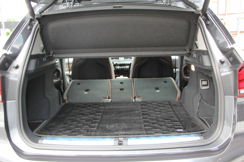 BMW X1 Xdrive18d Xﾗｲﾝ ﾊｲﾗｲﾝ&ｺﾝﾌｫｰﾄP LCI後期 ﾌｪｲｽﾘﾌﾄ後 1ｵｰﾅ 追従ACC ﾋｰﾀｰ茶革 LEDﾍｯﾄﾞﾗｲﾄ&ﾃｰﾙ&ﾌｫｸﾞﾀｯﾁ画面HDDﾅﾋﾞﾜｲﾔﾚｽ充電 Pｱｼｽﾄ ｱﾝﾋﾞｴﾝﾄﾗｲﾄ 電動ﾘｱｹﾞｰﾄ ｱﾙﾐﾆｳﾑﾙｰﾌﾚｰﾙ&ﾓｰﾙ 2年保証