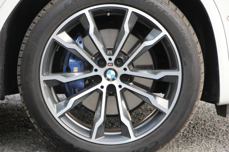 BMW X4 Xdrive30i Mｽﾎﾟｰﾂ ｾﾚｸﾄ&ｲﾉﾍﾞｰｼｮﾝP ﾊﾟﾉﾗﾏｻﾝR 全席ﾋｰﾀｰ黒革 ｱｸﾃｨﾌﾞﾍﾞﾝﾁﾚｰｼｮﾝ ﾃﾞｨｽﾌﾟﾚｲｷｰ ﾊｰﾏﾝｶｰﾄﾞﾝ ｼﾞｪｽﾁｬｰC 追従ACC HUD ﾀｯﾁ画面HDDﾅﾋﾞ360度ｶﾒﾗ LEDﾍｯﾄﾞﾗｲﾄ 電動ﾄﾗﾝｸ 2年保証