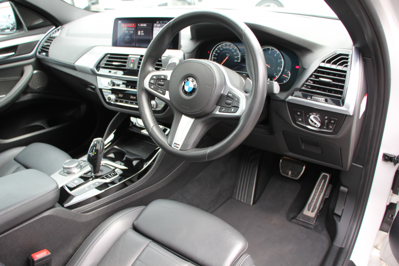 BMW X4 Xdrive30i Mｽﾎﾟｰﾂ ｾﾚｸﾄ&ｲﾉﾍﾞｰｼｮﾝP ﾊﾟﾉﾗﾏｻﾝR 全席ﾋｰﾀｰ黒革 ｱｸﾃｨﾌﾞﾍﾞﾝﾁﾚｰｼｮﾝ ﾃﾞｨｽﾌﾟﾚｲｷｰ ﾊｰﾏﾝｶｰﾄﾞﾝ ｼﾞｪｽﾁｬｰC 追従ACC HUD ﾀｯﾁ画面HDDﾅﾋﾞ360度ｶﾒﾗ LEDﾍｯﾄﾞﾗｲﾄ 電動ﾄﾗﾝｸ 2年保証